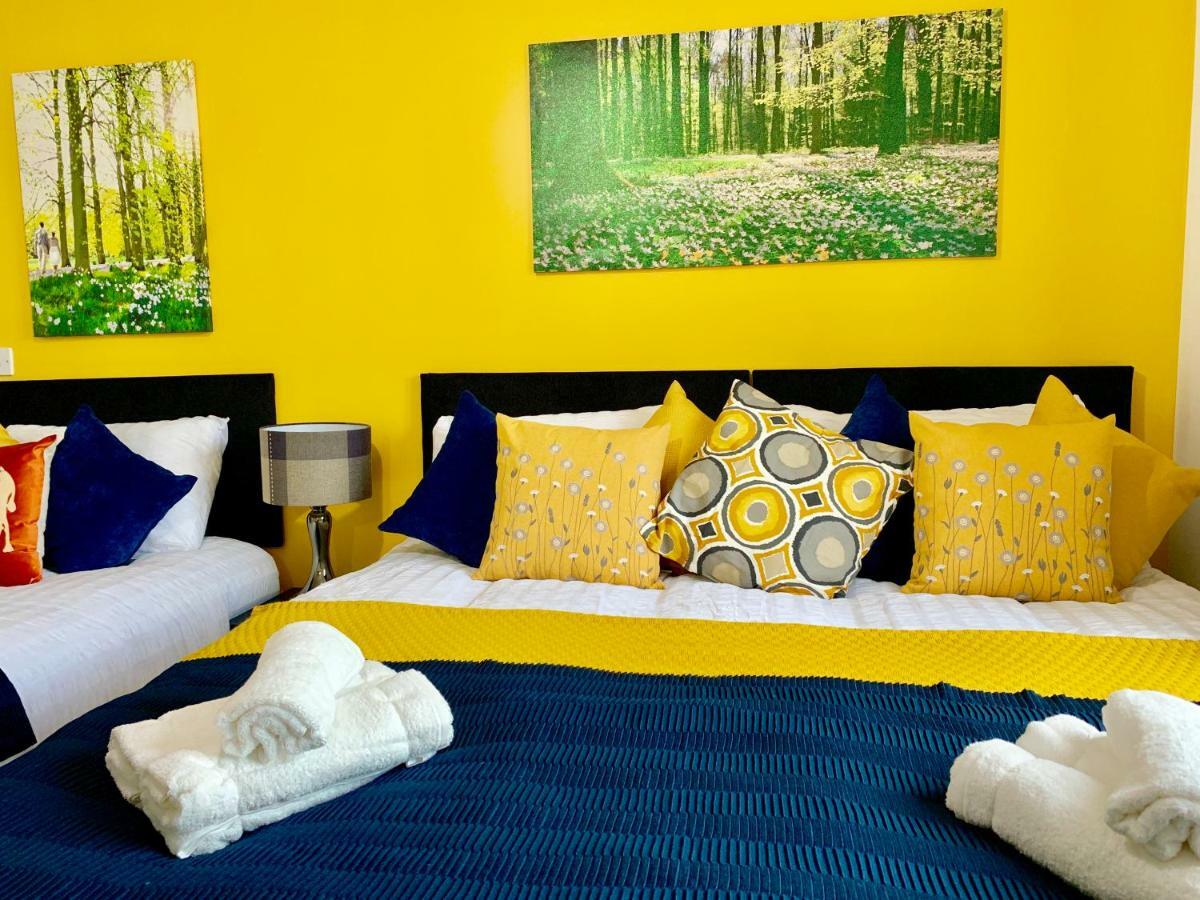 2 Bedrooms Modern Apartment, Lounge, Full Kitchen, Balcony, 5 Minutes Stratford Station Londra Exterior foto